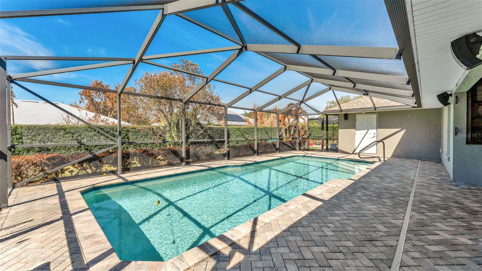 BENTLEY OAKS - Residential