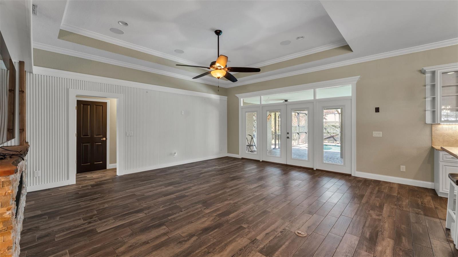 BENTLEY OAKS - Residential