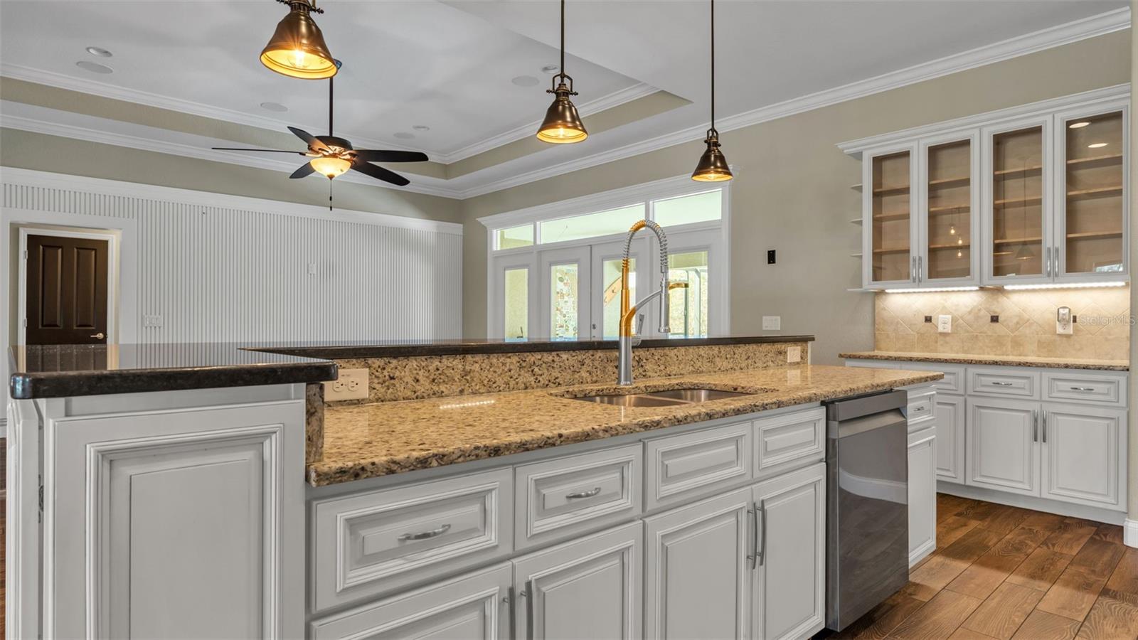 BENTLEY OAKS - Residential