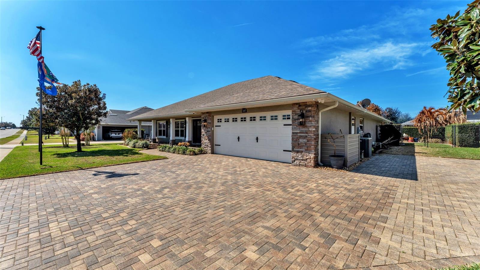 BENTLEY OAKS - Residential