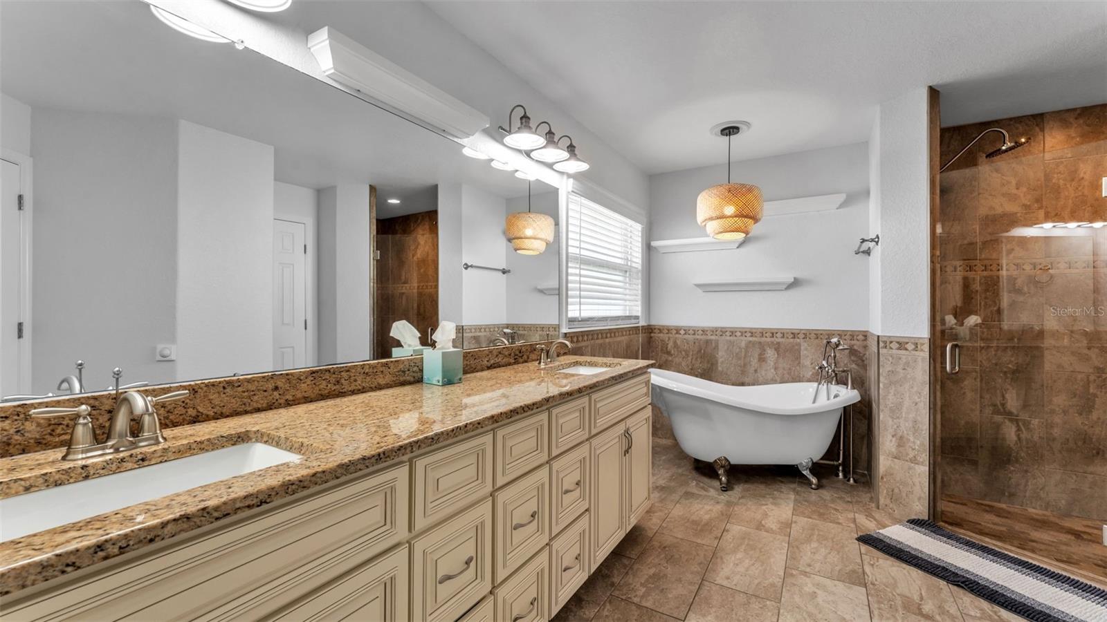 BENTLEY OAKS - Residential