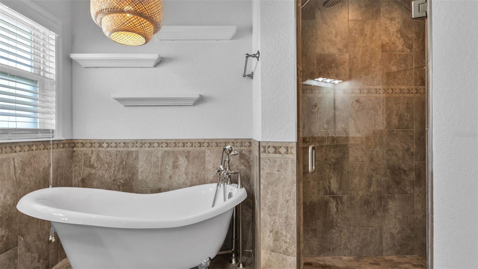 BENTLEY OAKS - Residential