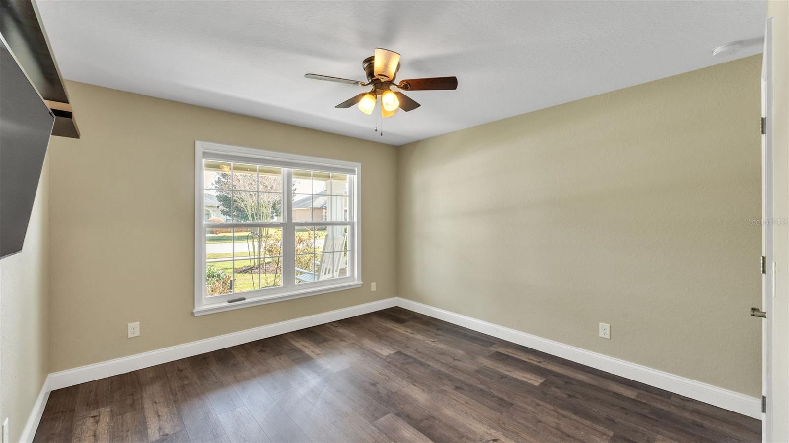 BENTLEY OAKS - Residential