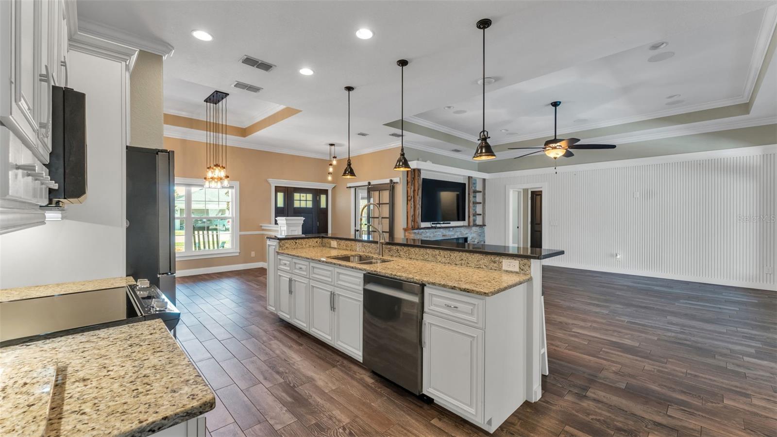 BENTLEY OAKS - Residential