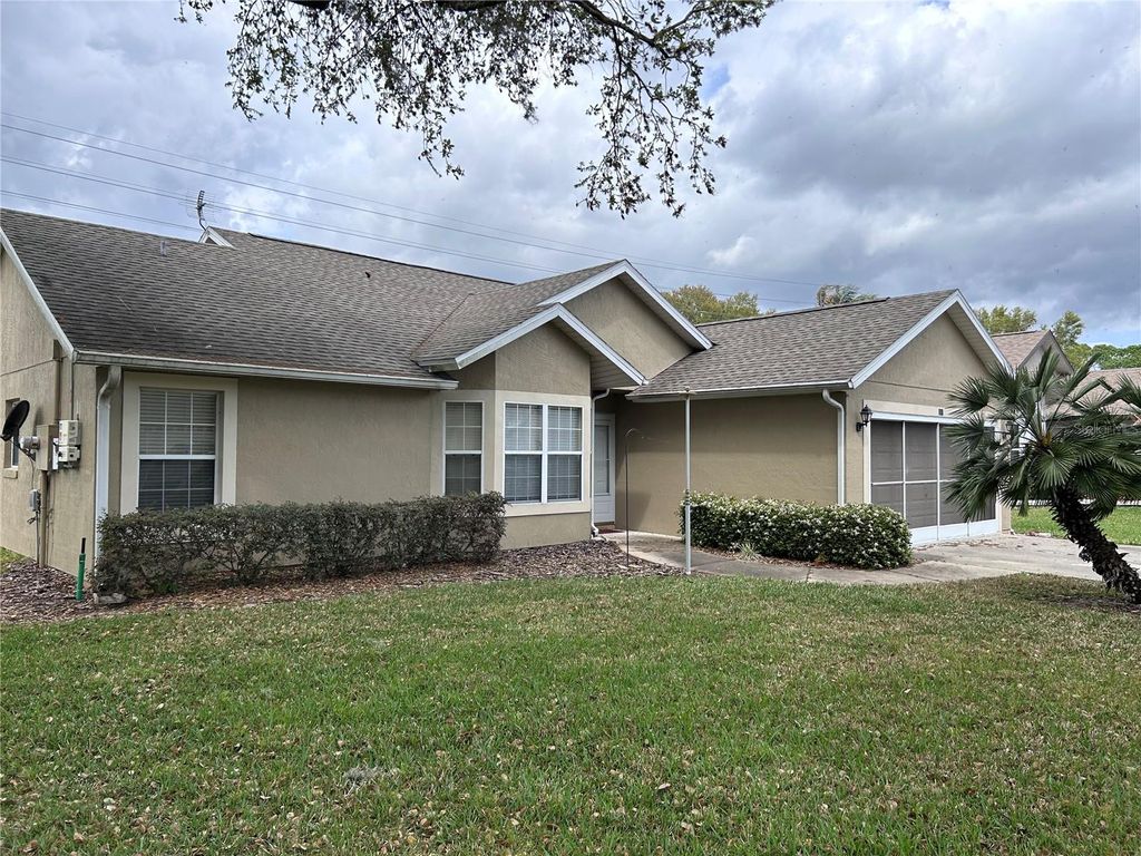 Photo of 891 Beaver Run, Tavares, FL 32778 (MLS # G5108328)