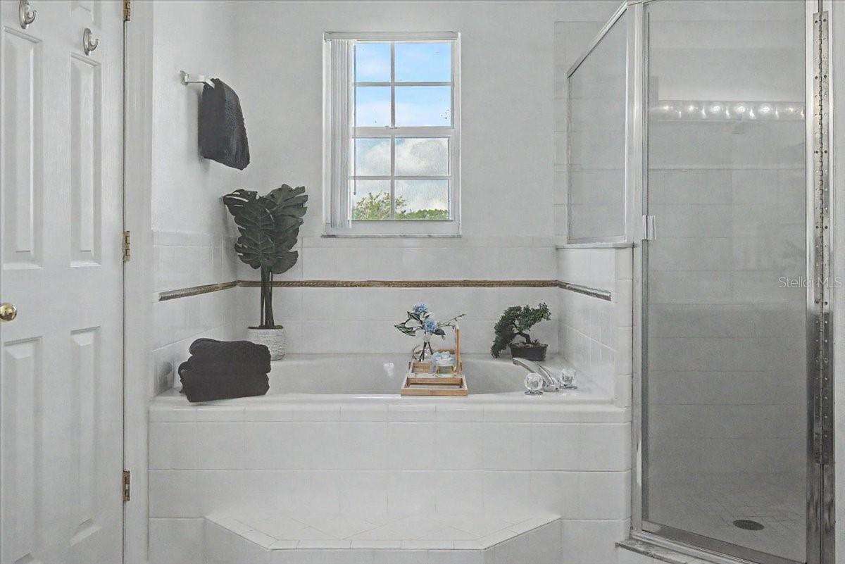 HEATHERSTONE AT CRESCENT LAKES - Residential