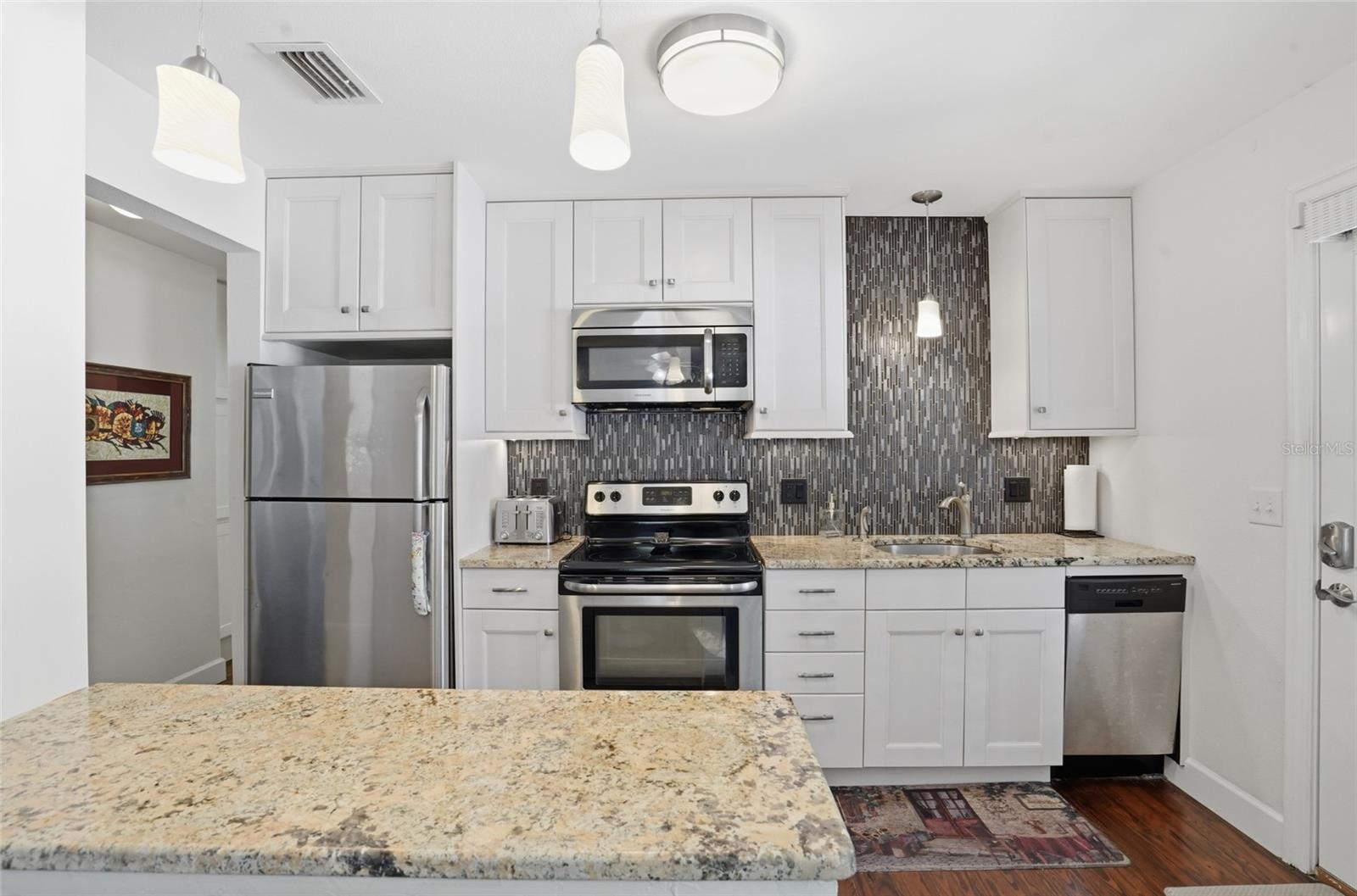 VETERAN CITY - Residential