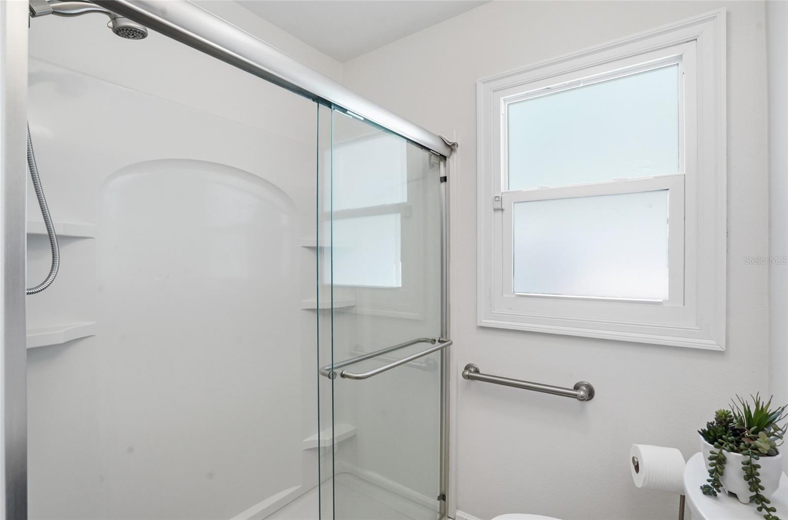 VETERAN CITY - Residential