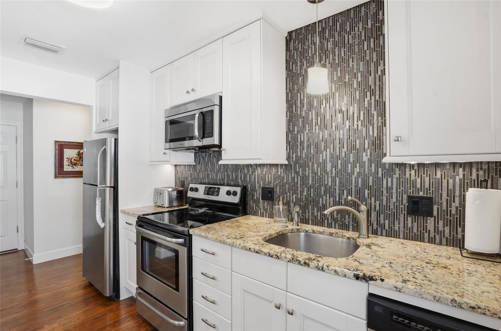 VETERAN CITY - Residential