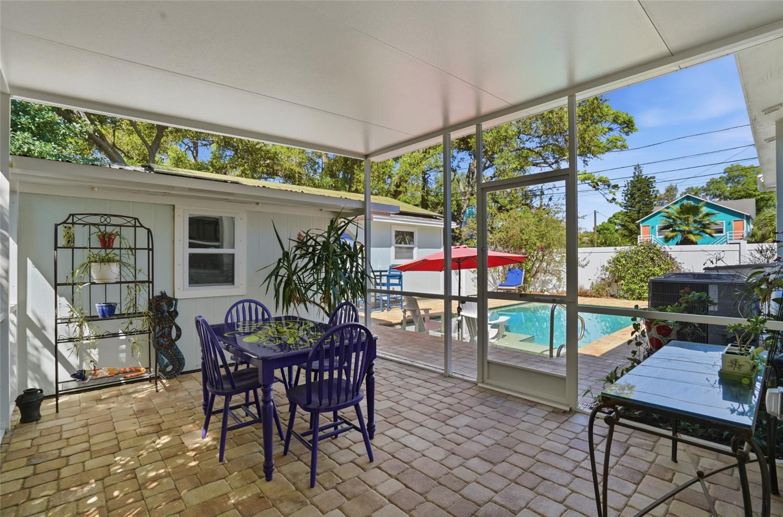 VETERAN CITY - Residential