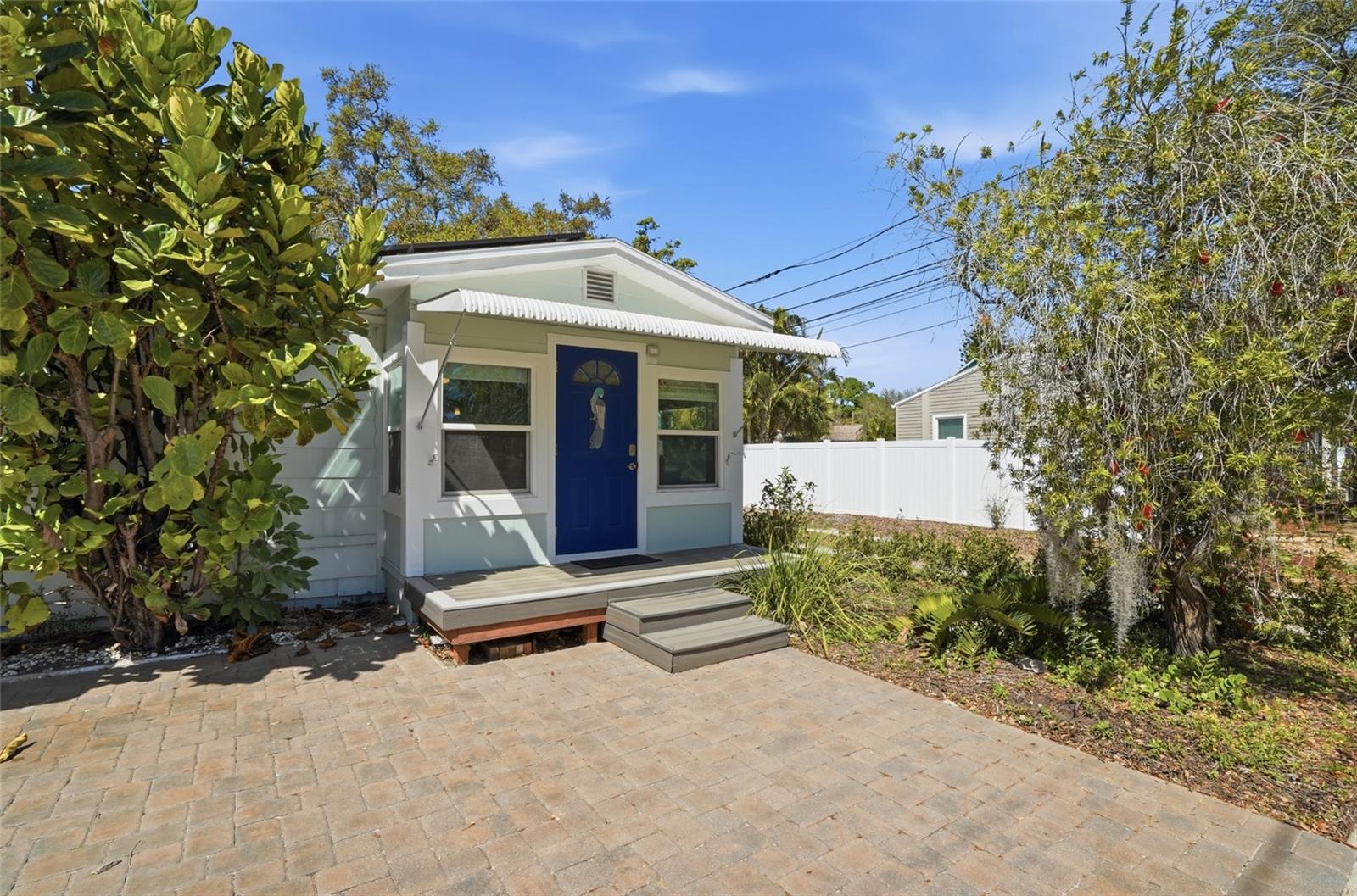 VETERAN CITY - Residential