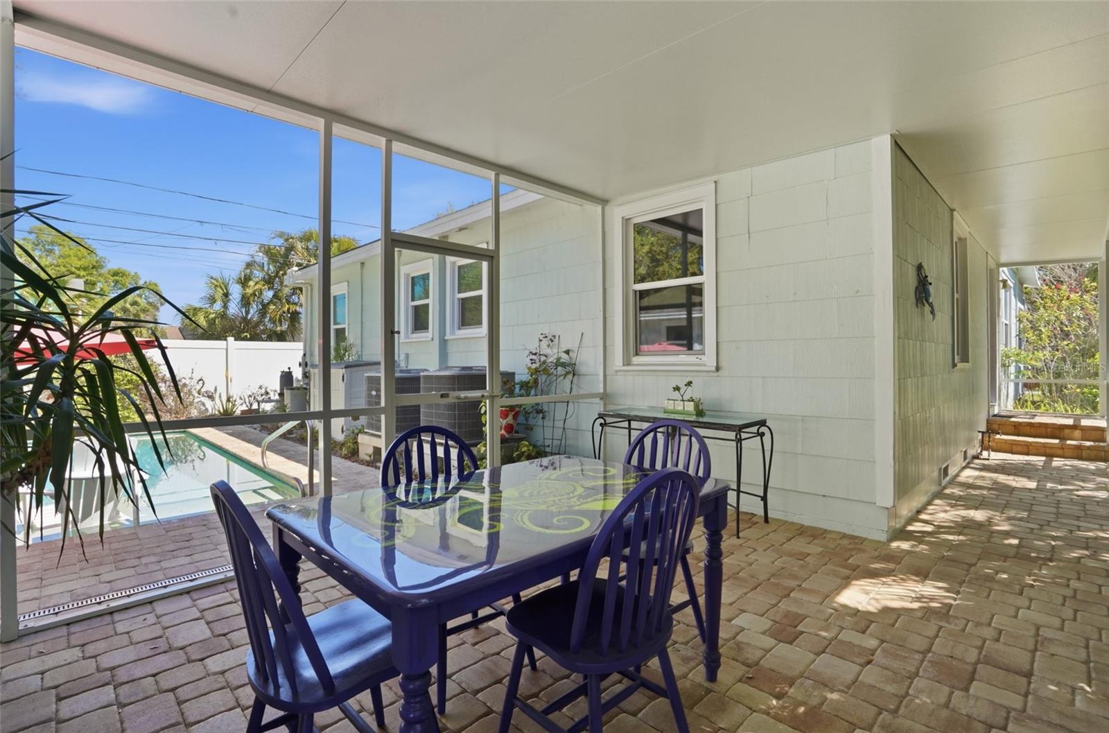 VETERAN CITY - Residential