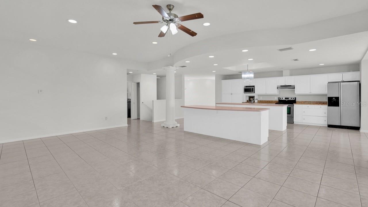 TIERRA VERDE UNIT 1 4TH REP - Residential