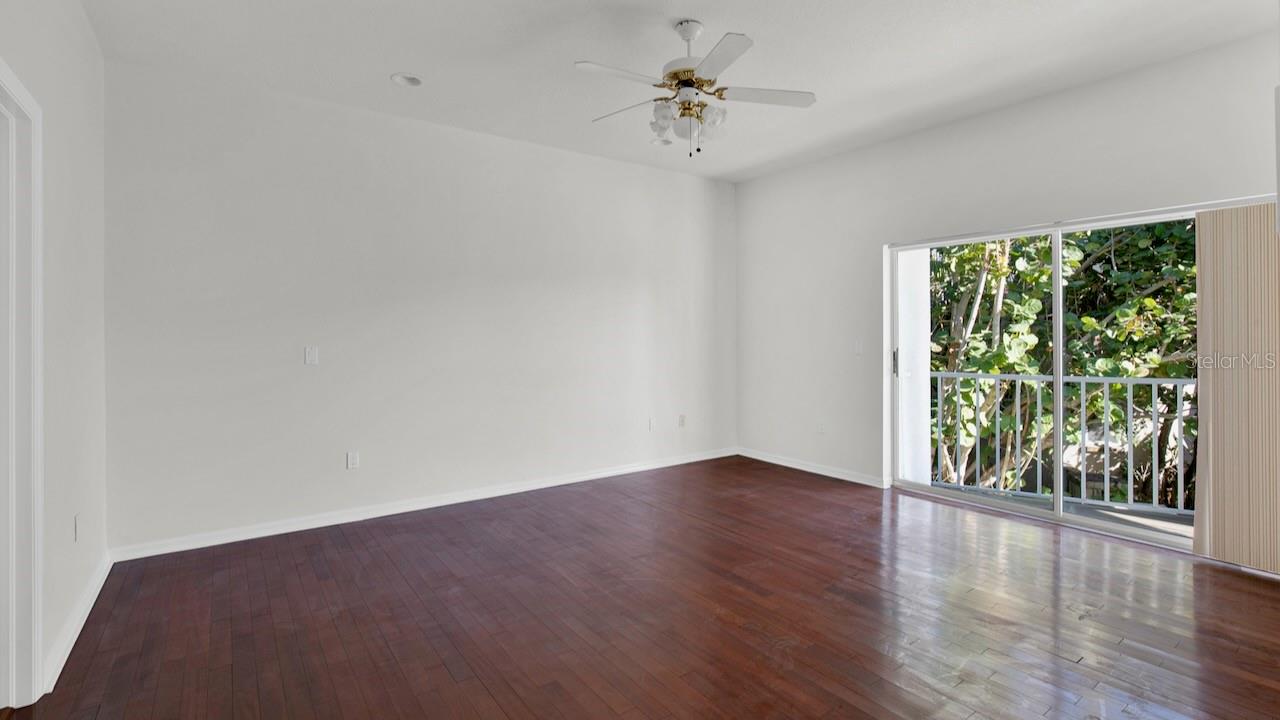 TIERRA VERDE UNIT 1 4TH REP - Residential