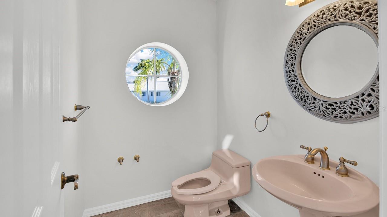 TIERRA VERDE UNIT 1 4TH REP - Residential