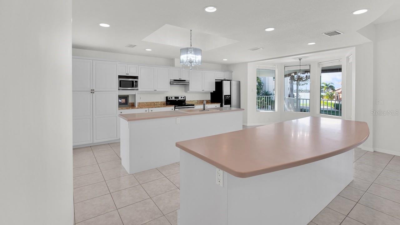 TIERRA VERDE UNIT 1 4TH REP - Residential