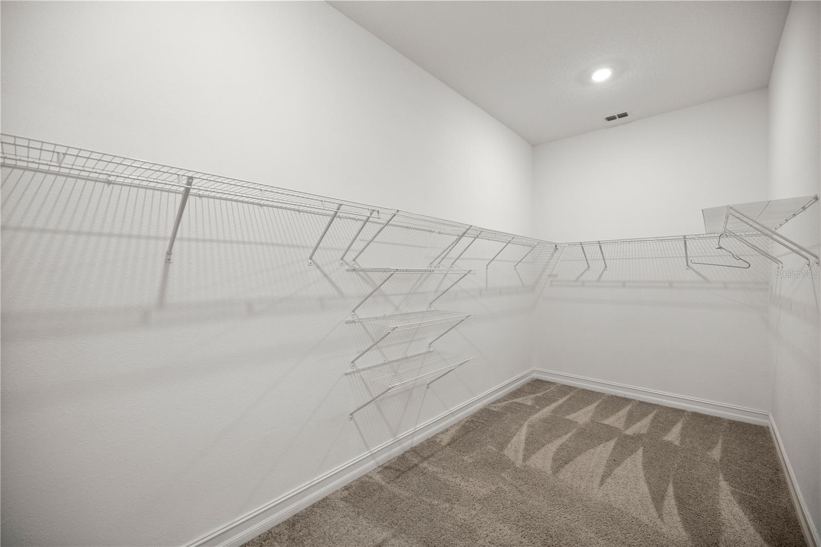 BELLECHASE WILLOWS - Residential Lease