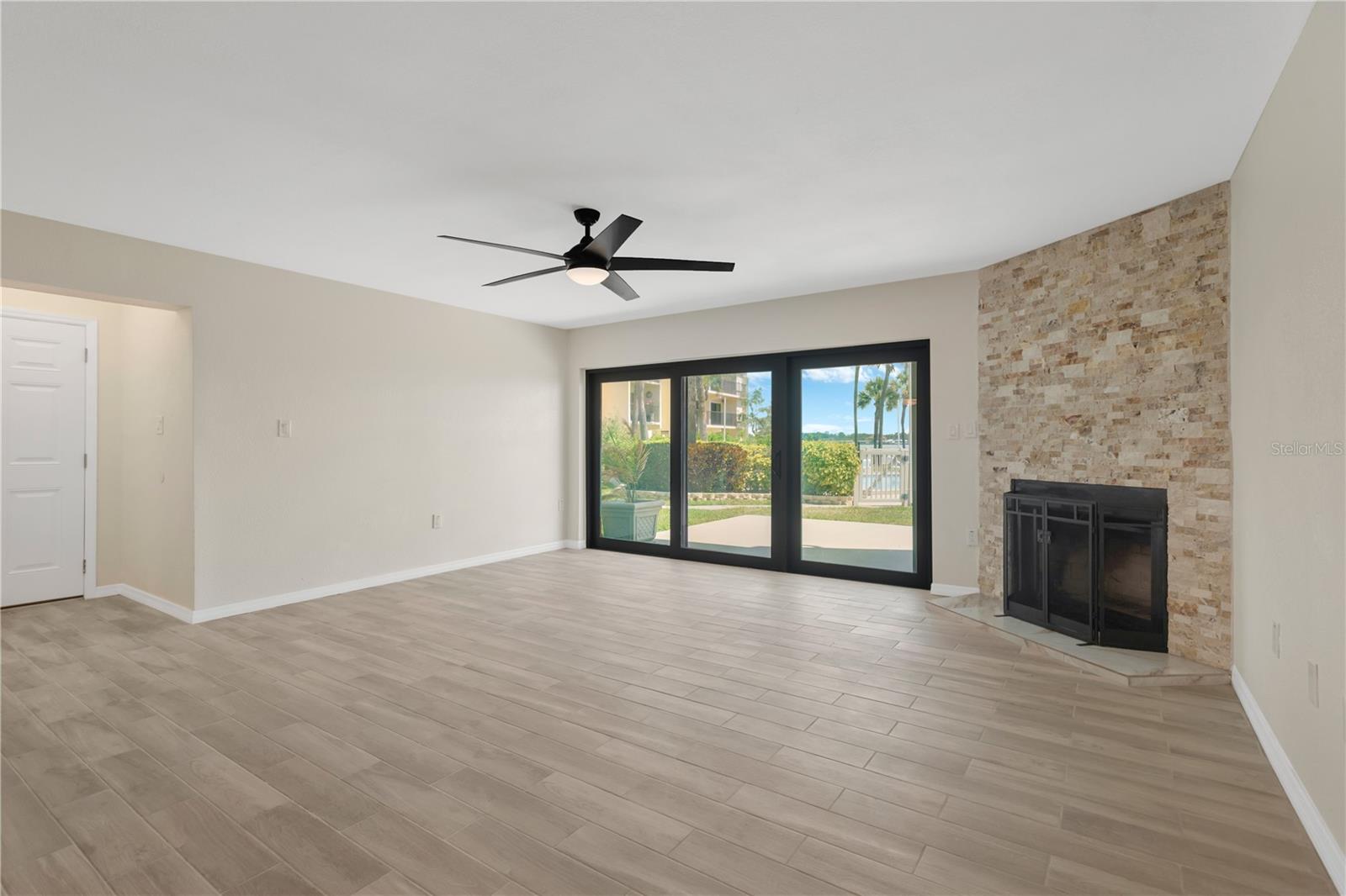 SEAPOINTE TERRACE CONDO - Residential
