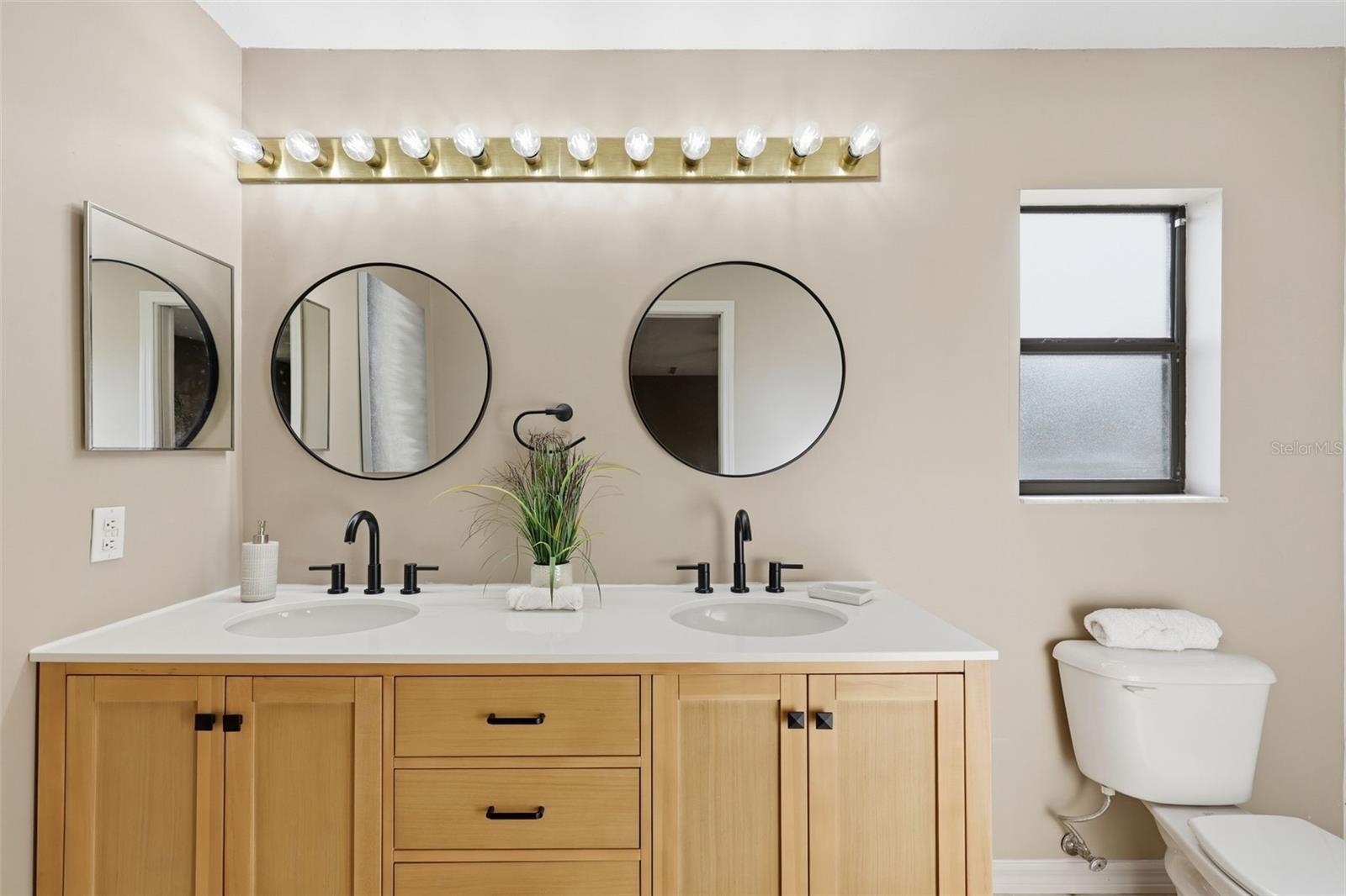 PINEHURST VILLAGE 1ST ADD - Residential