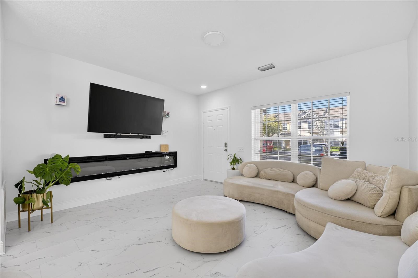 VALHALLA PH 3-4 - Residential