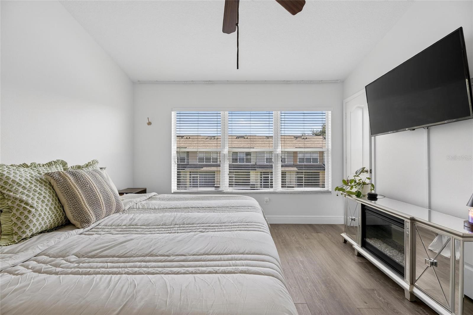 VALHALLA PH 3-4 - Residential