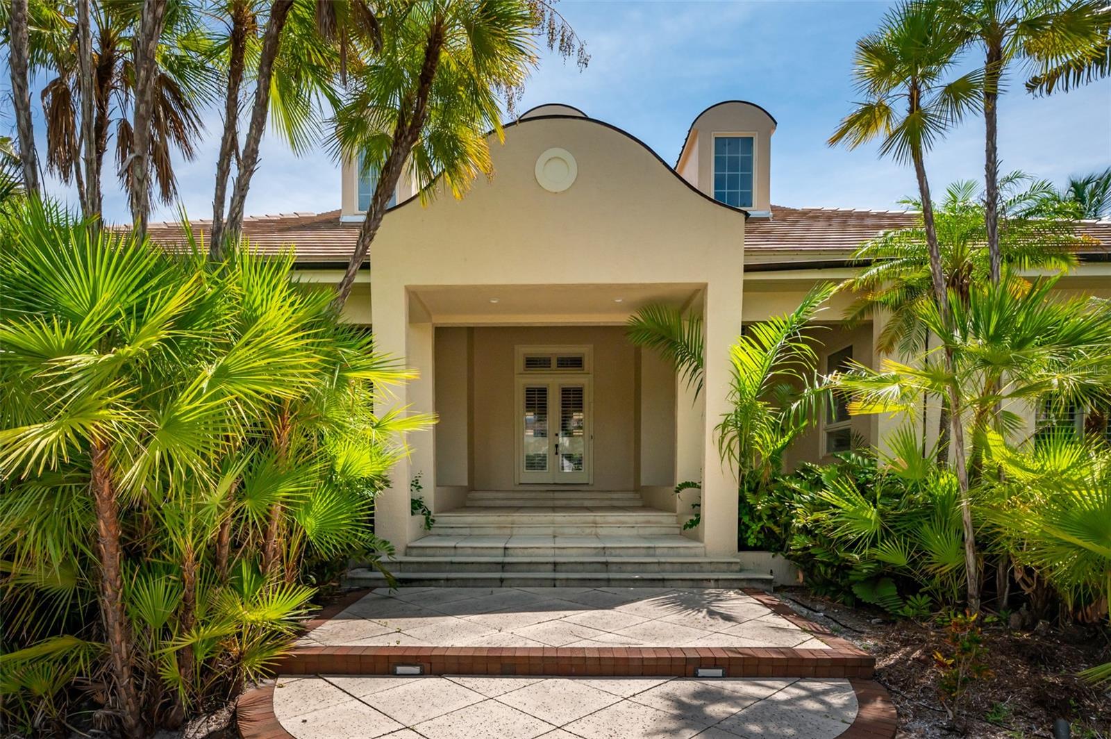 LONGBOAT KEY CLUB UNIT 5 - Residential Lease