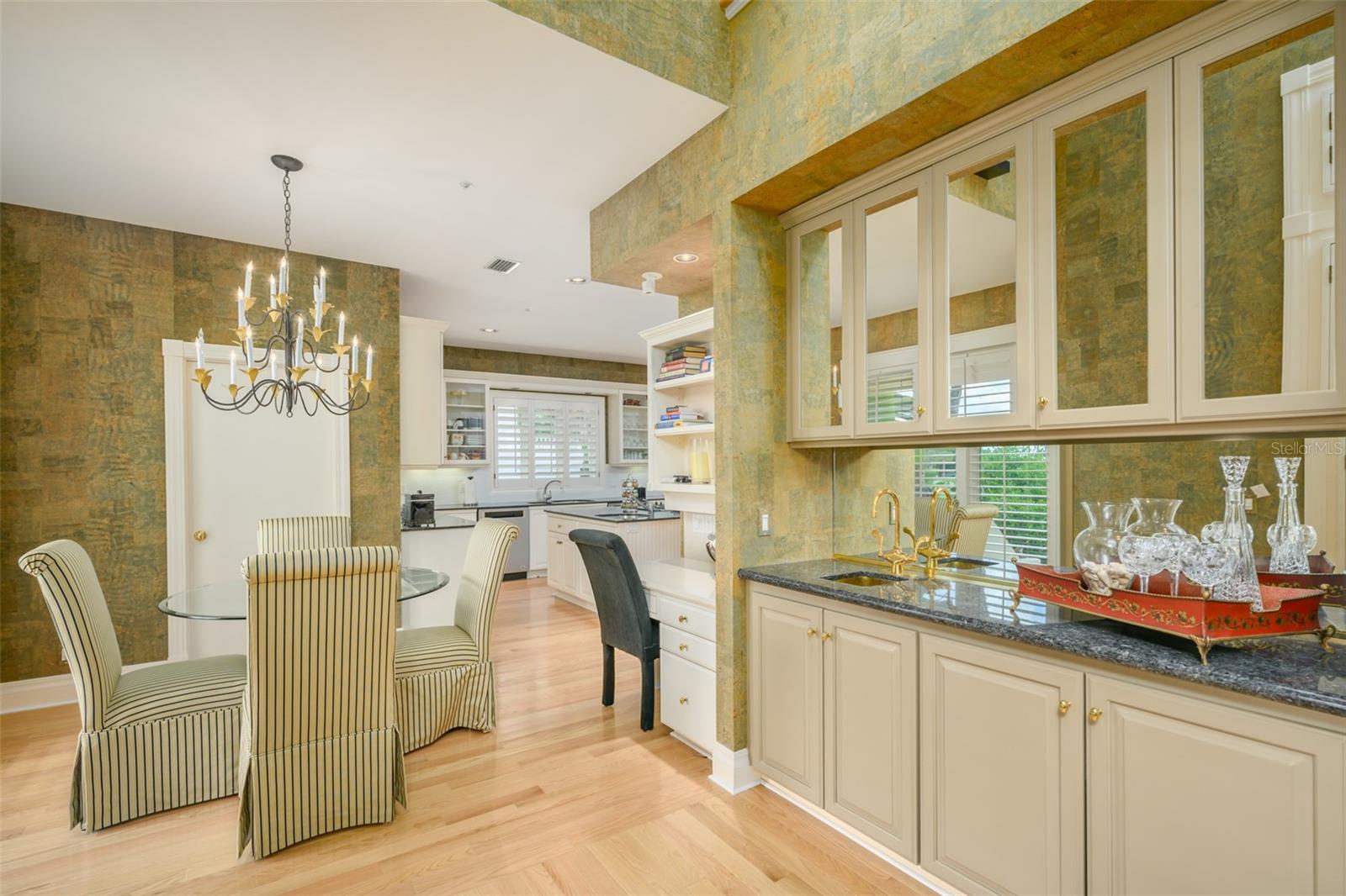 LONGBOAT KEY CLUB UNIT 5 - Residential Lease