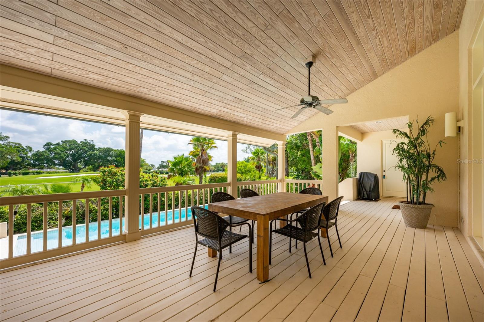 LONGBOAT KEY CLUB UNIT 5 - Residential Lease