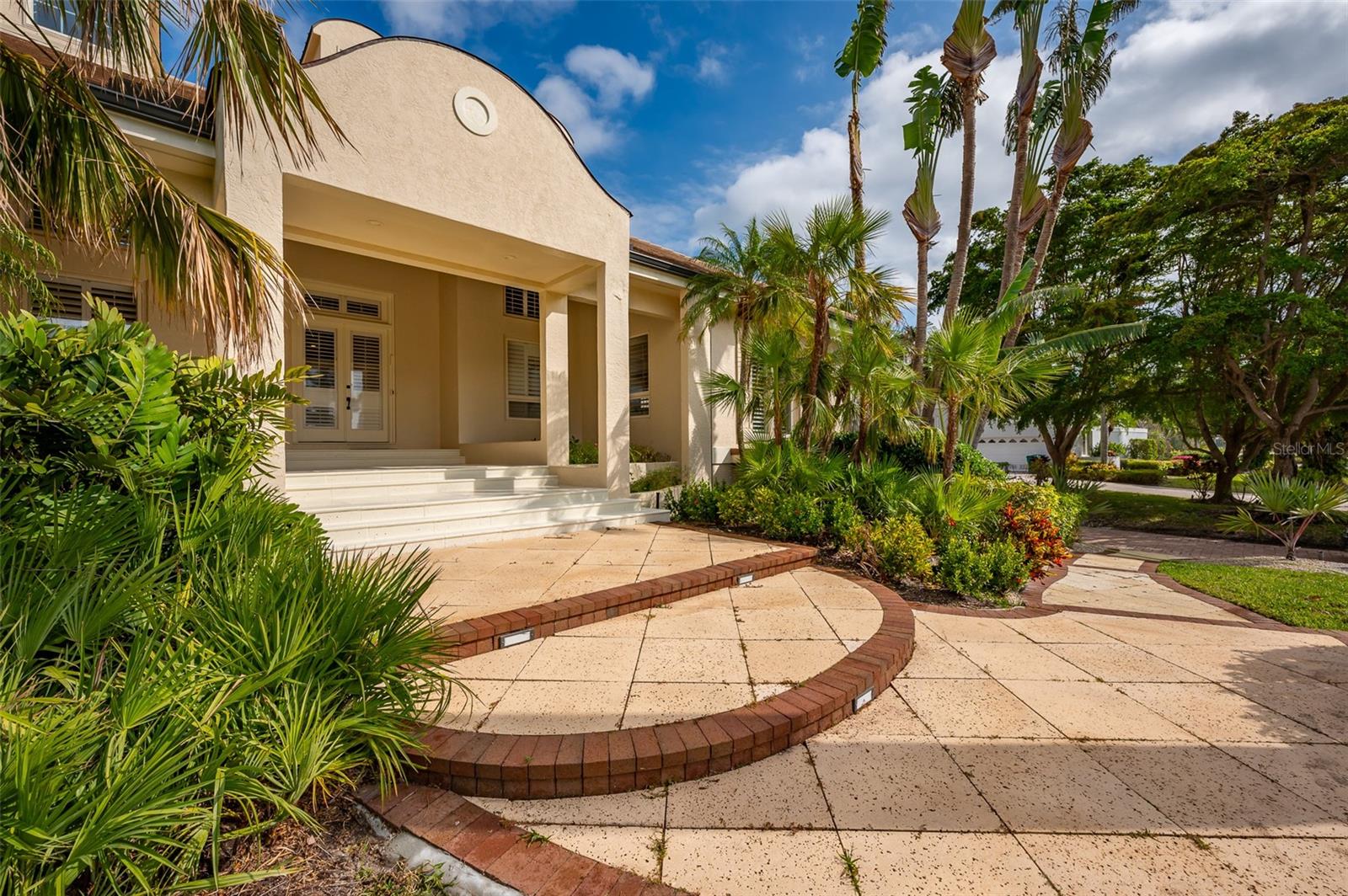 LONGBOAT KEY CLUB UNIT 5 - Residential Lease