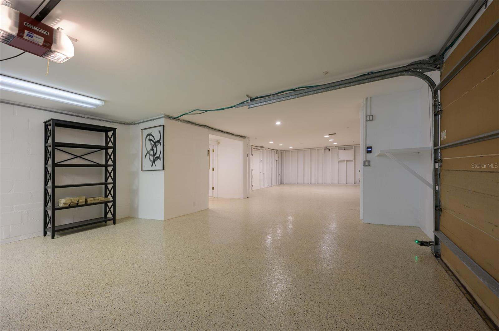 LONGBOAT KEY CLUB UNIT 5 - Residential Lease