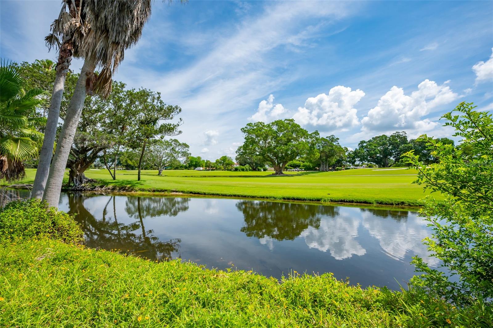 LONGBOAT KEY CLUB UNIT 5 - Residential Lease