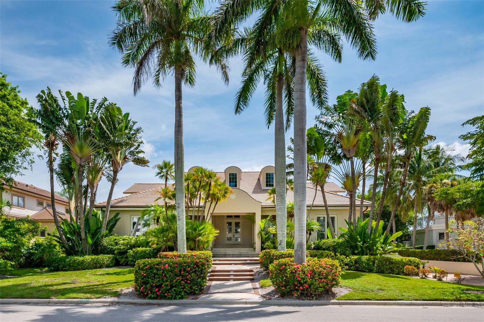 LONGBOAT KEY CLUB UNIT 5 - Residential Lease