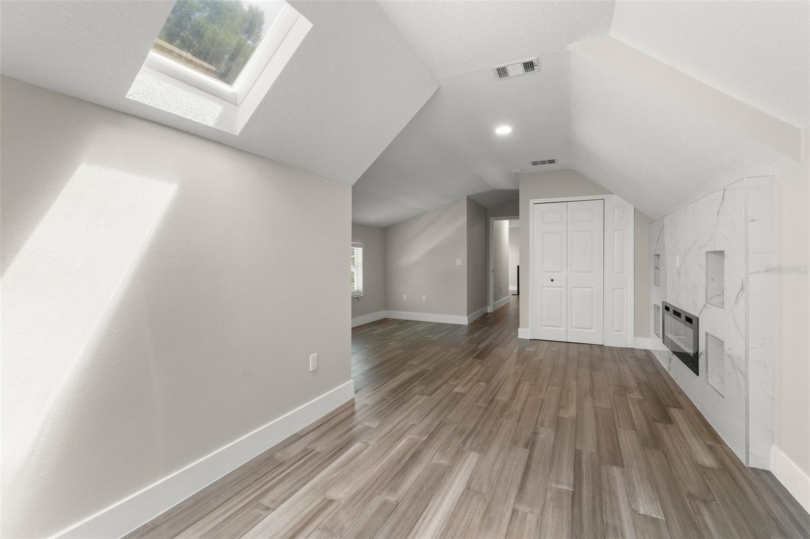 WINDERMERE TOWN - Residential