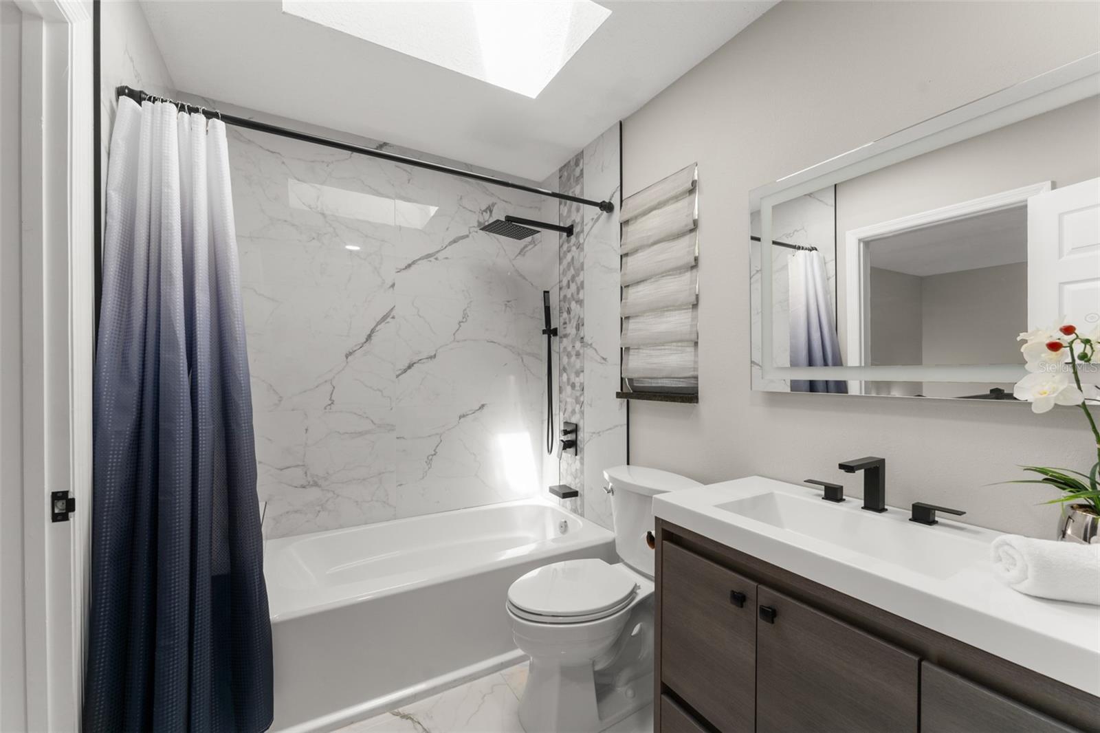 WINDERMERE TOWN - Residential