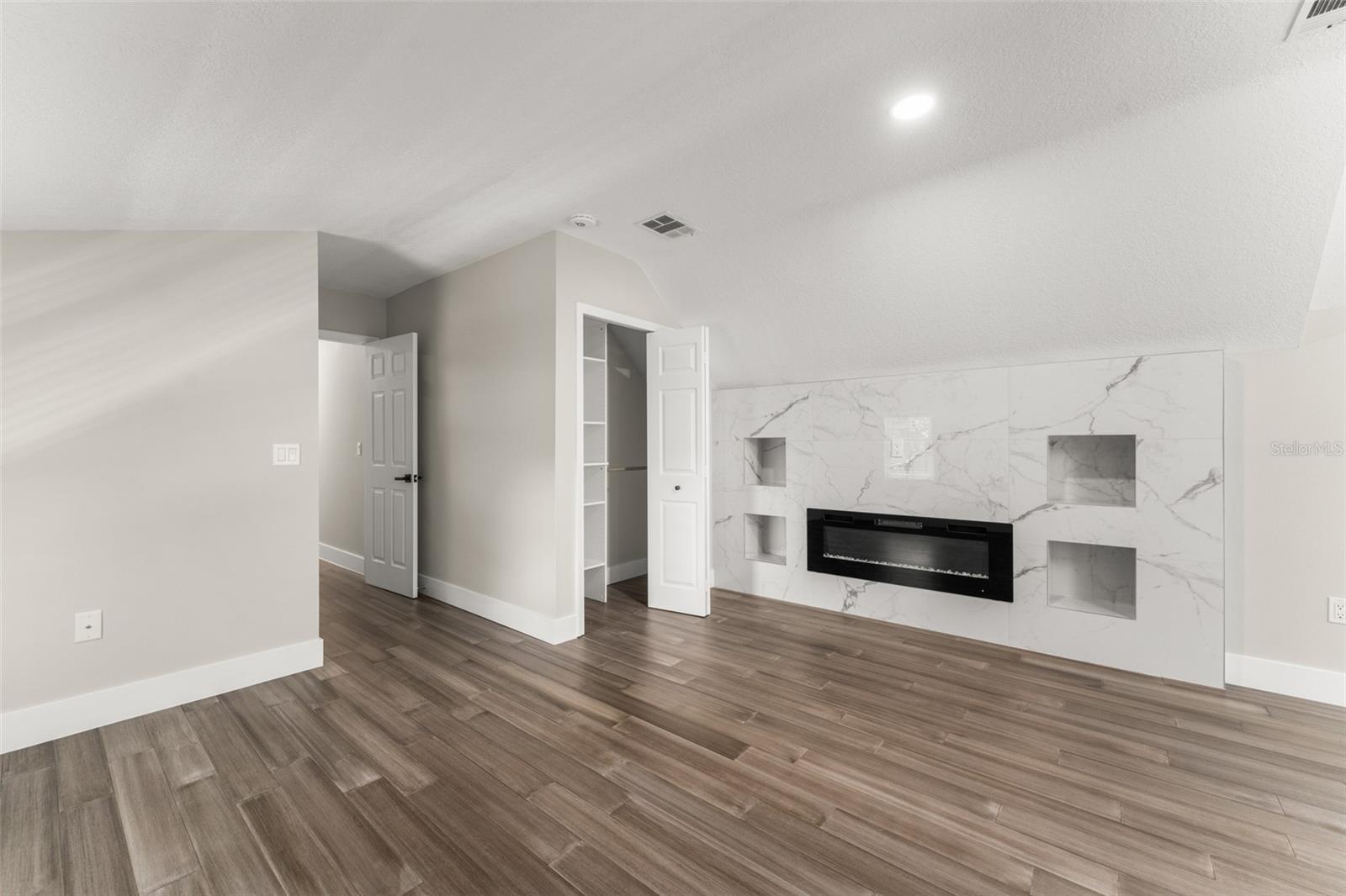 WINDERMERE TOWN - Residential