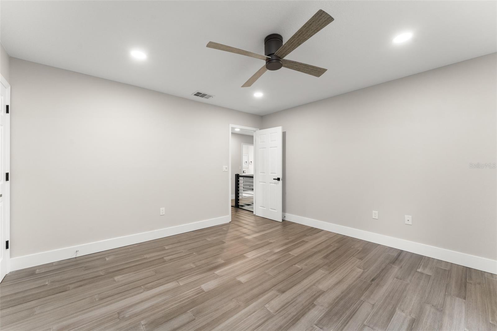 WINDERMERE TOWN - Residential