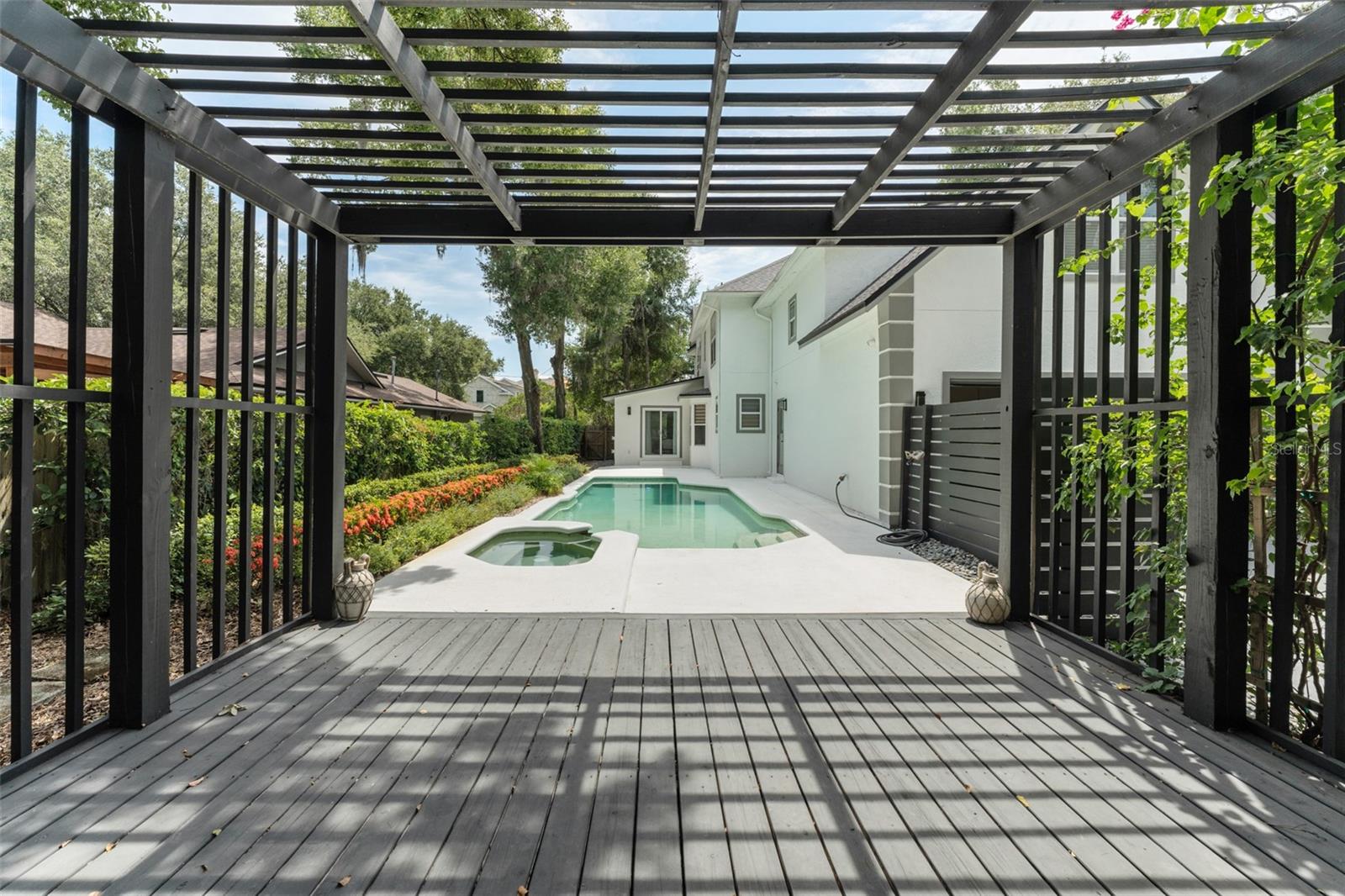 WINDERMERE TOWN - Residential