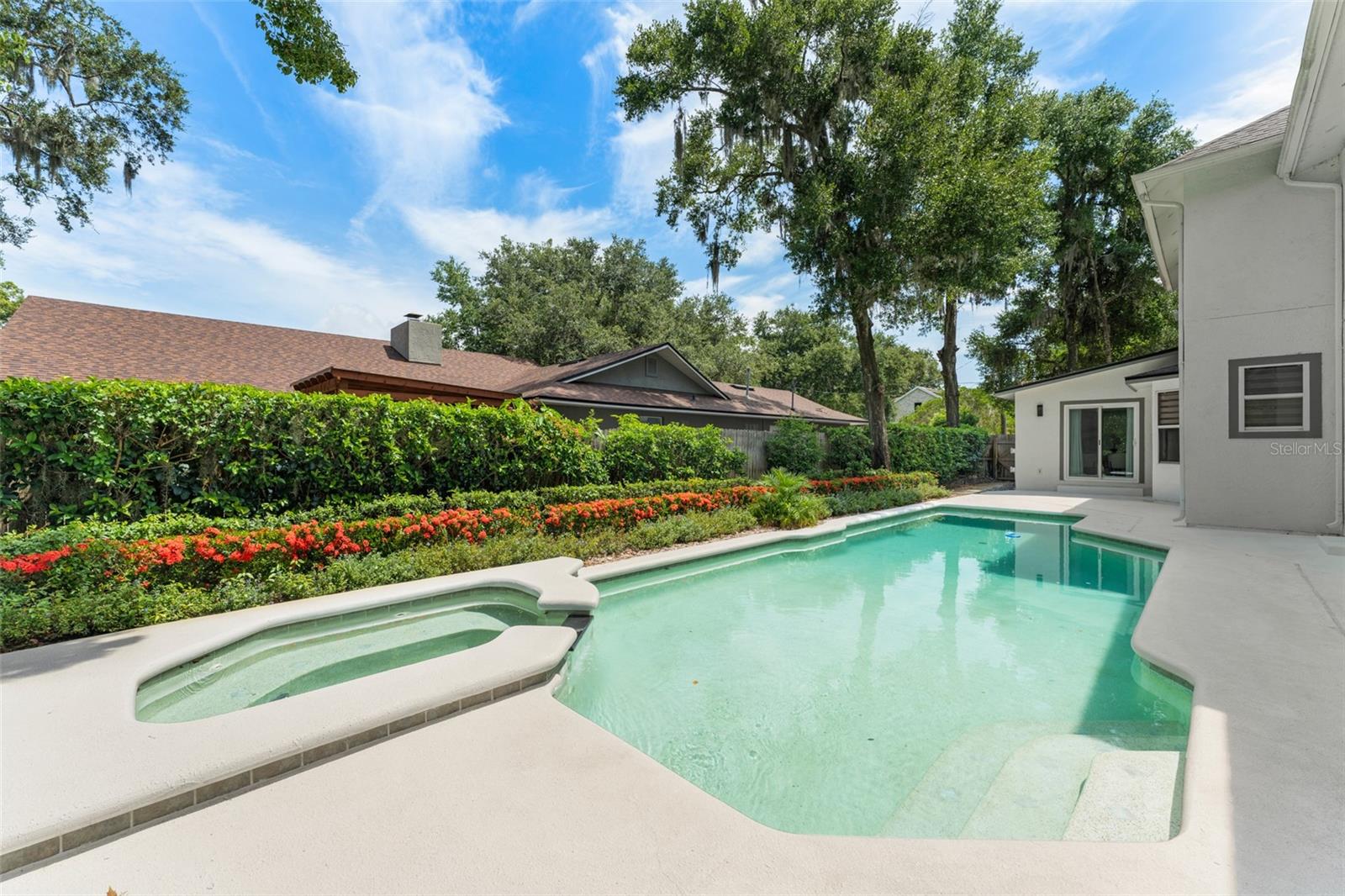 WINDERMERE TOWN - Residential