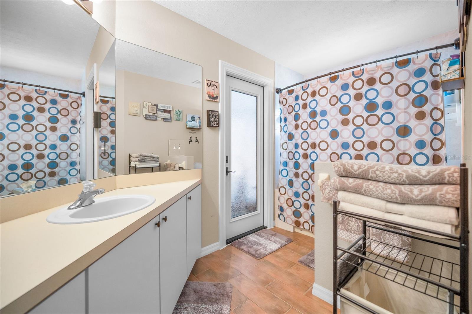 ROSEWOOD RIVER RDG PH 7 - Residential