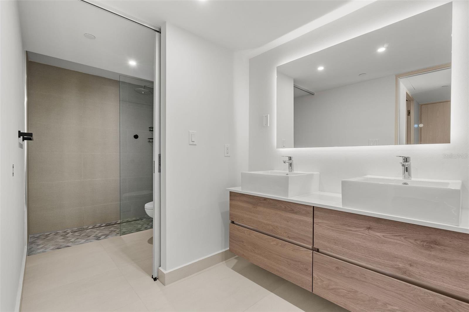 CONDADO - Residential