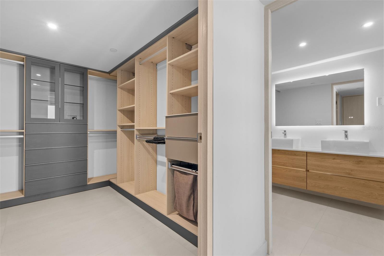 CONDADO - Residential