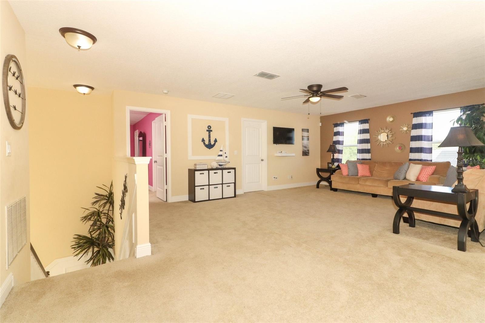 ROCK SPGS RDG PH VI-B - Residential