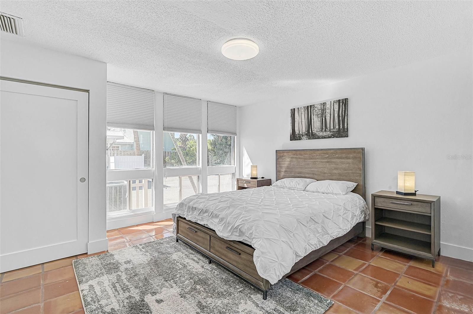 EMBASSY VILLAS - Residential