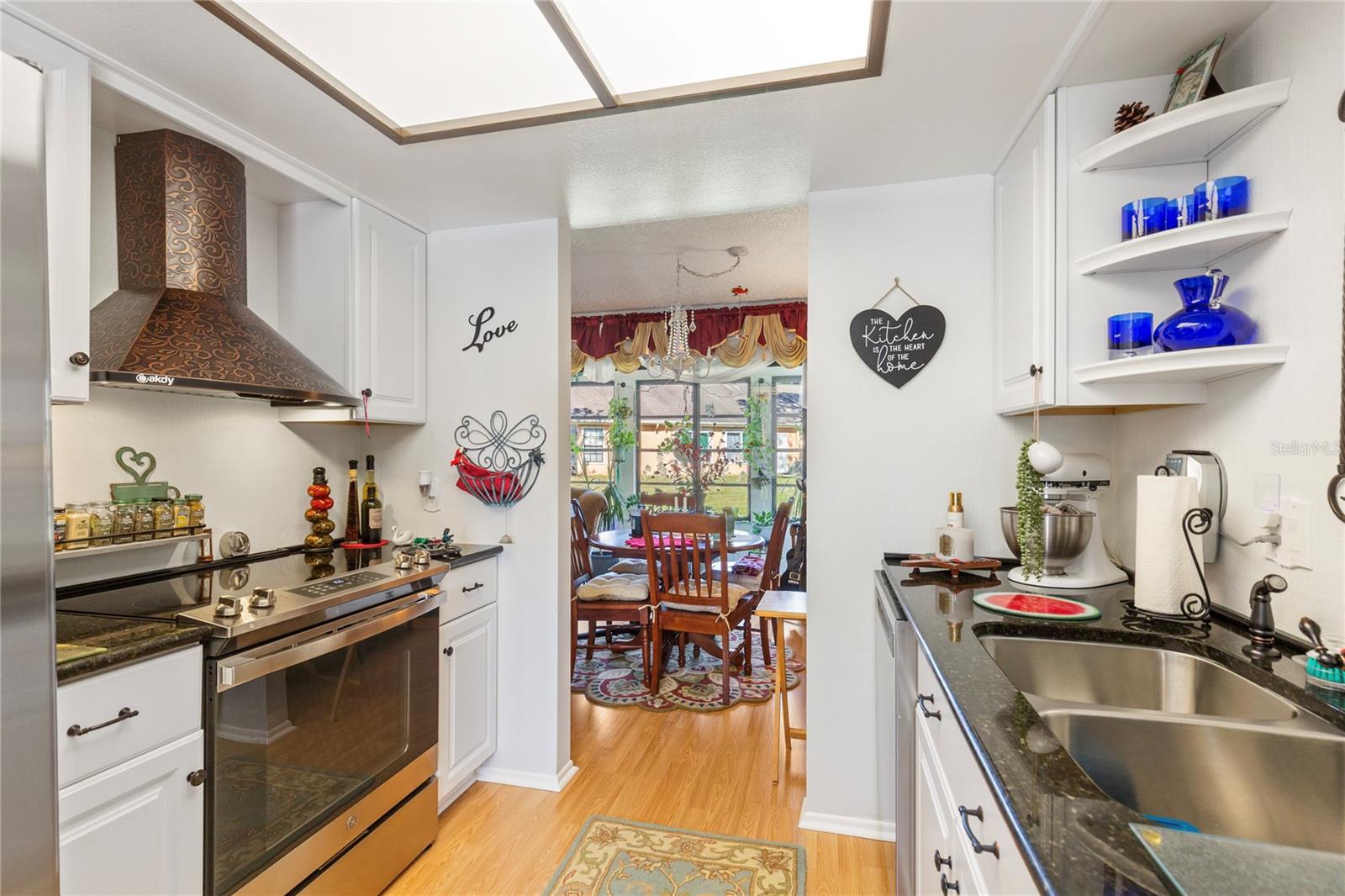 HERITAGE LAKE - Residential