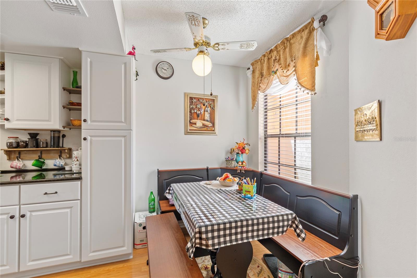 HERITAGE LAKE - Residential