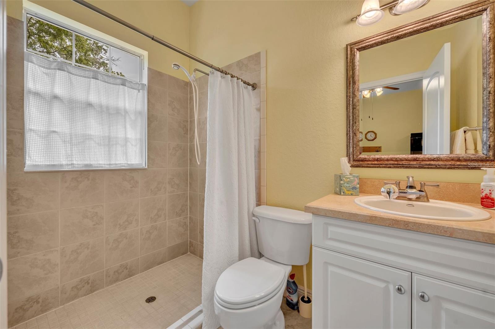 ROYAL TRAILS UNIT 01 - Residential