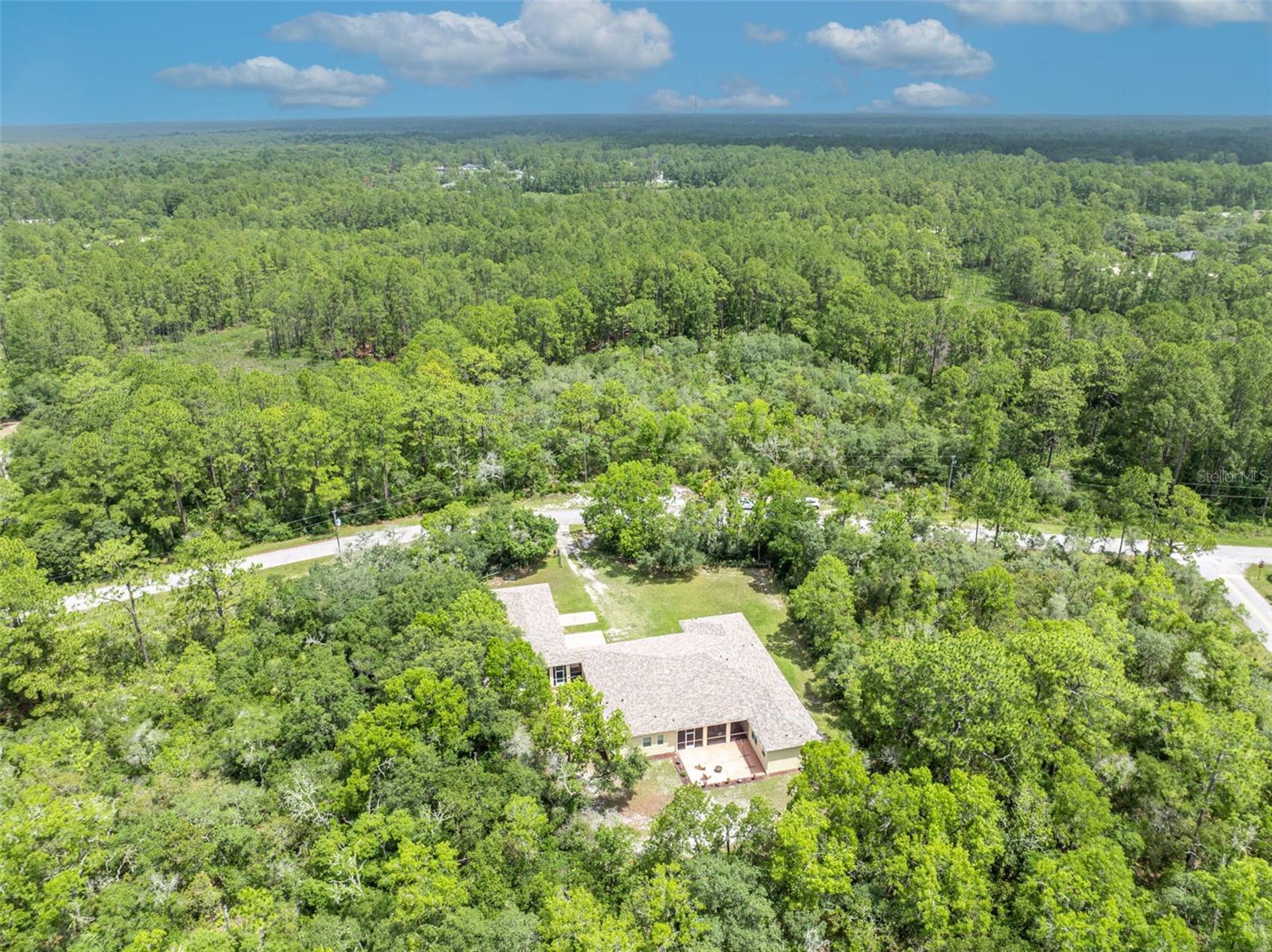 ROYAL TRAILS UNIT 01 - Residential