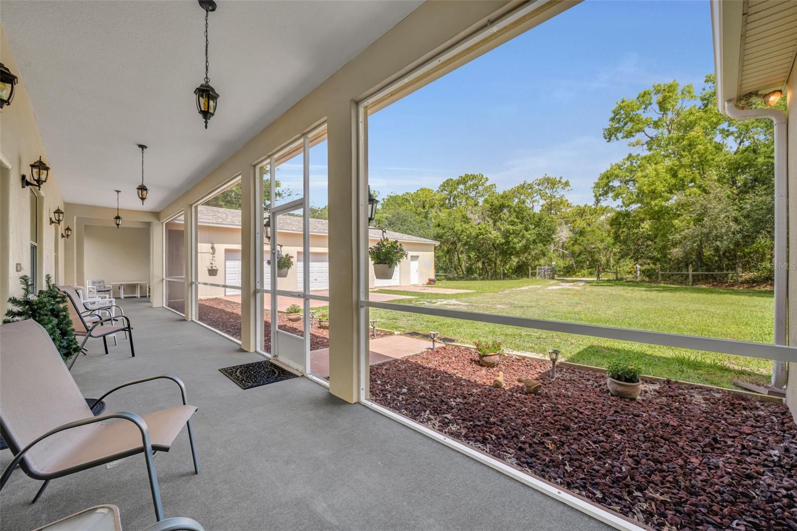 ROYAL TRAILS UNIT 01 - Residential