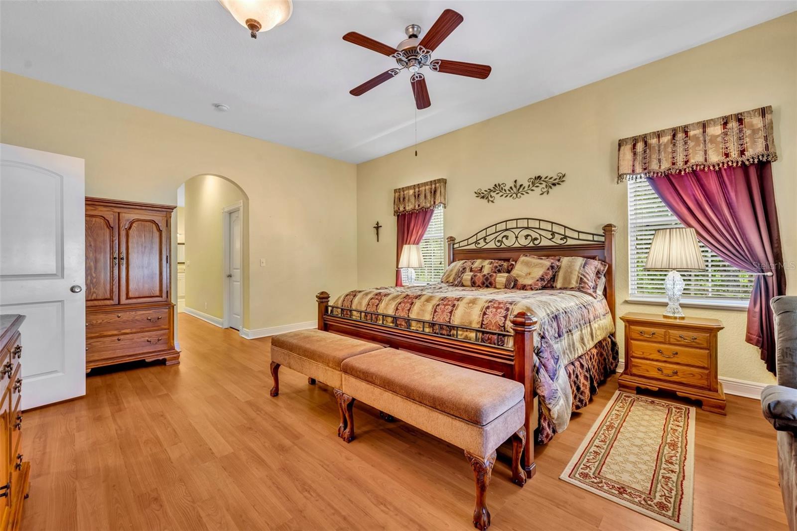 ROYAL TRAILS UNIT 01 - Residential