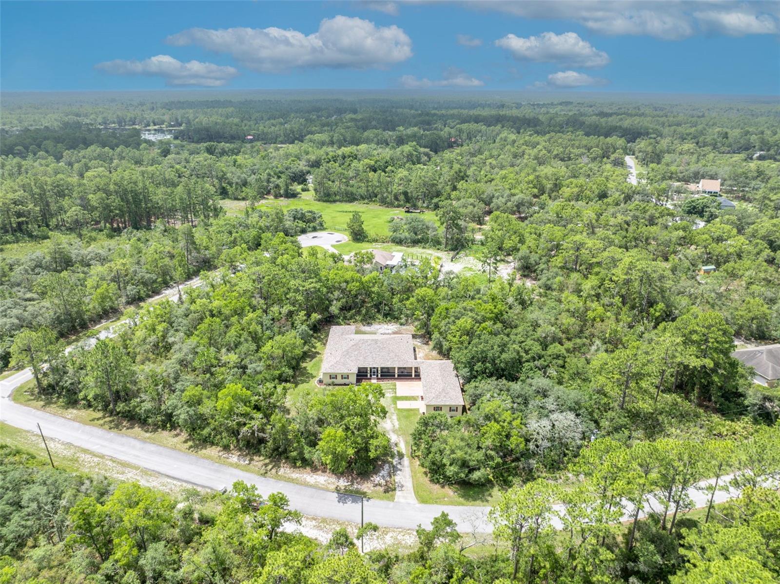 ROYAL TRAILS UNIT 01 - Residential